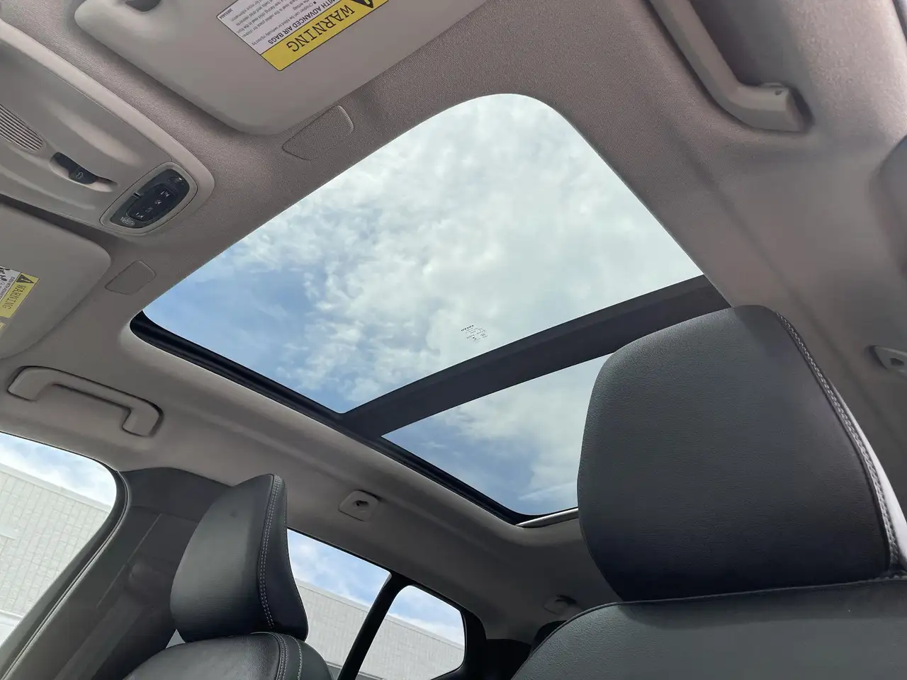 Volvo XC40 photo Volvo XC40