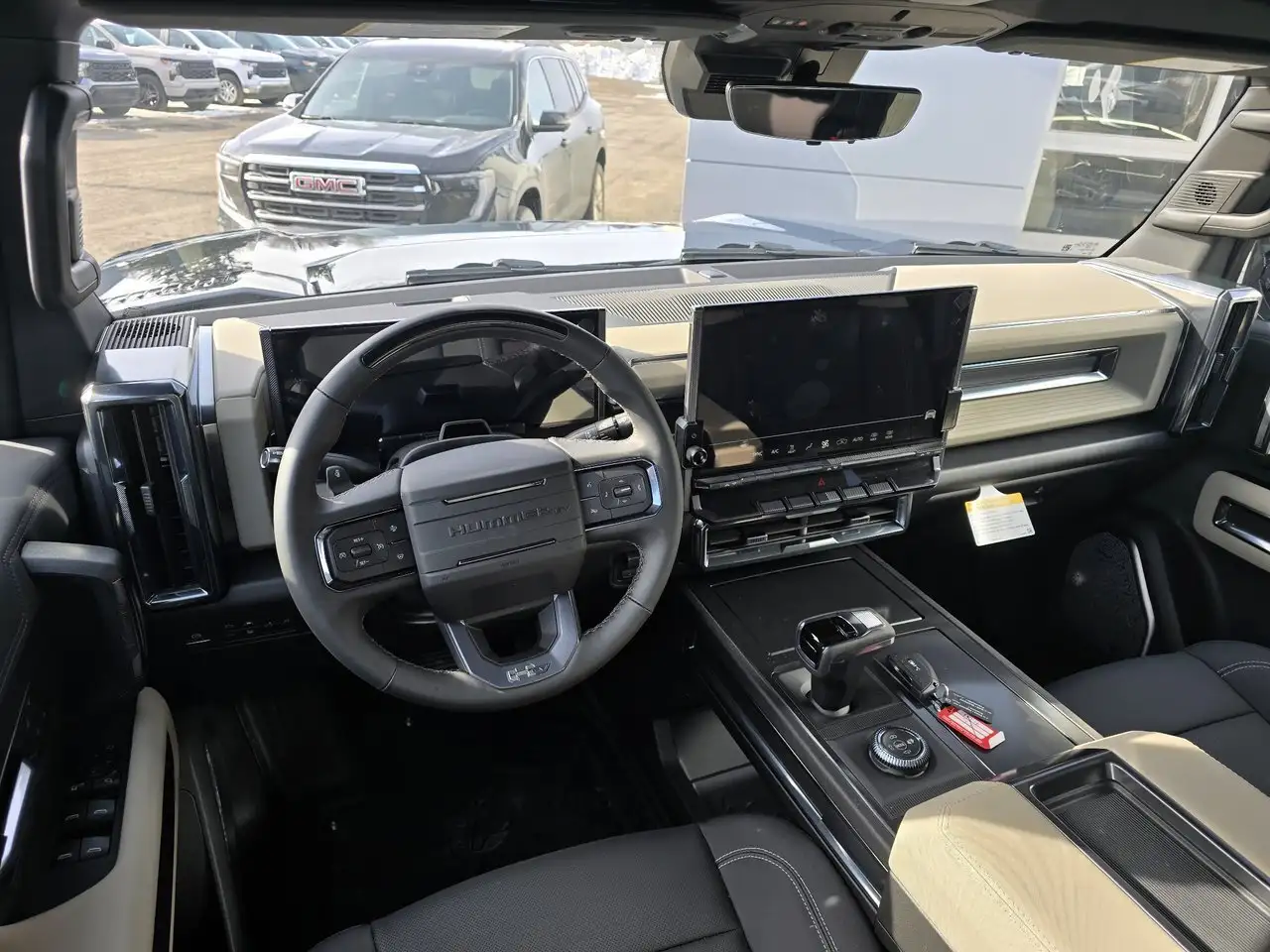 GMC HUMMER EV Pickup снимка GMC HUMMER EV Pickup