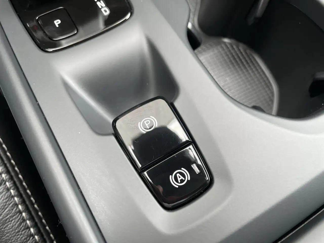 Volvo XC40 photo Volvo XC40