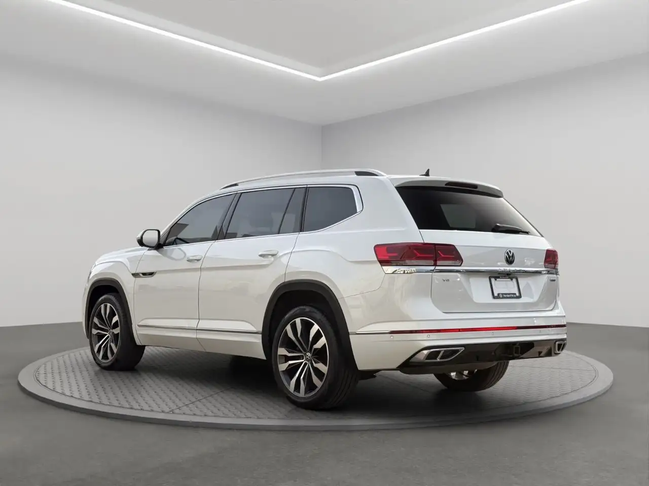 Volkswagen Atlas снимка Volkswagen Atlas