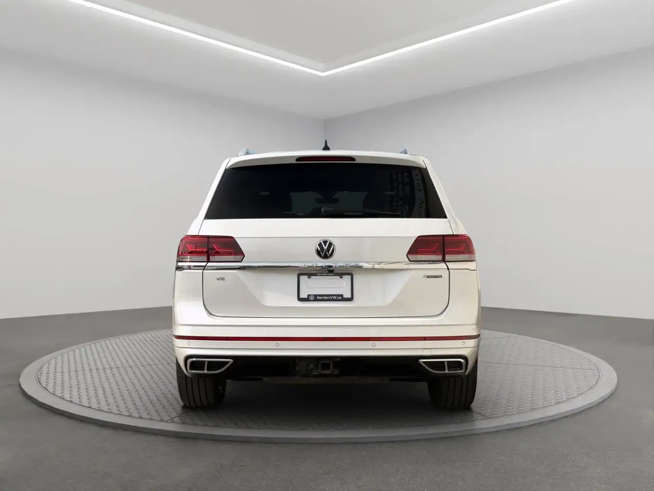 Volkswagen Atlas снимка Volkswagen Atlas