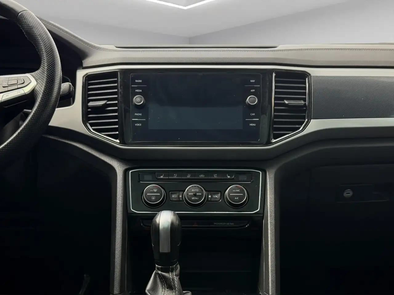 Volkswagen Atlas снимка Volkswagen Atlas