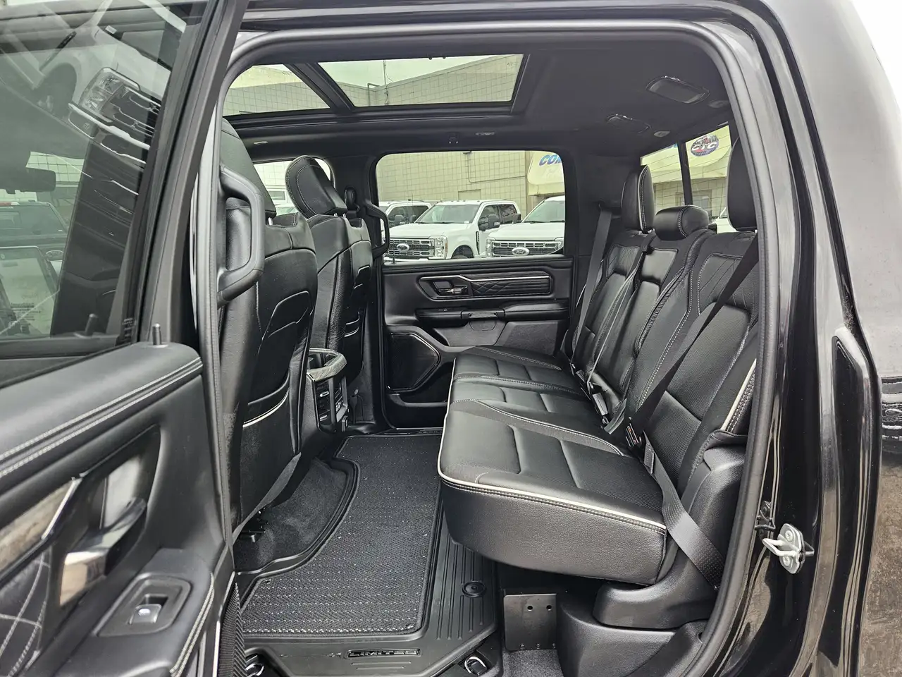 RAM 1500 photo RAM 1500