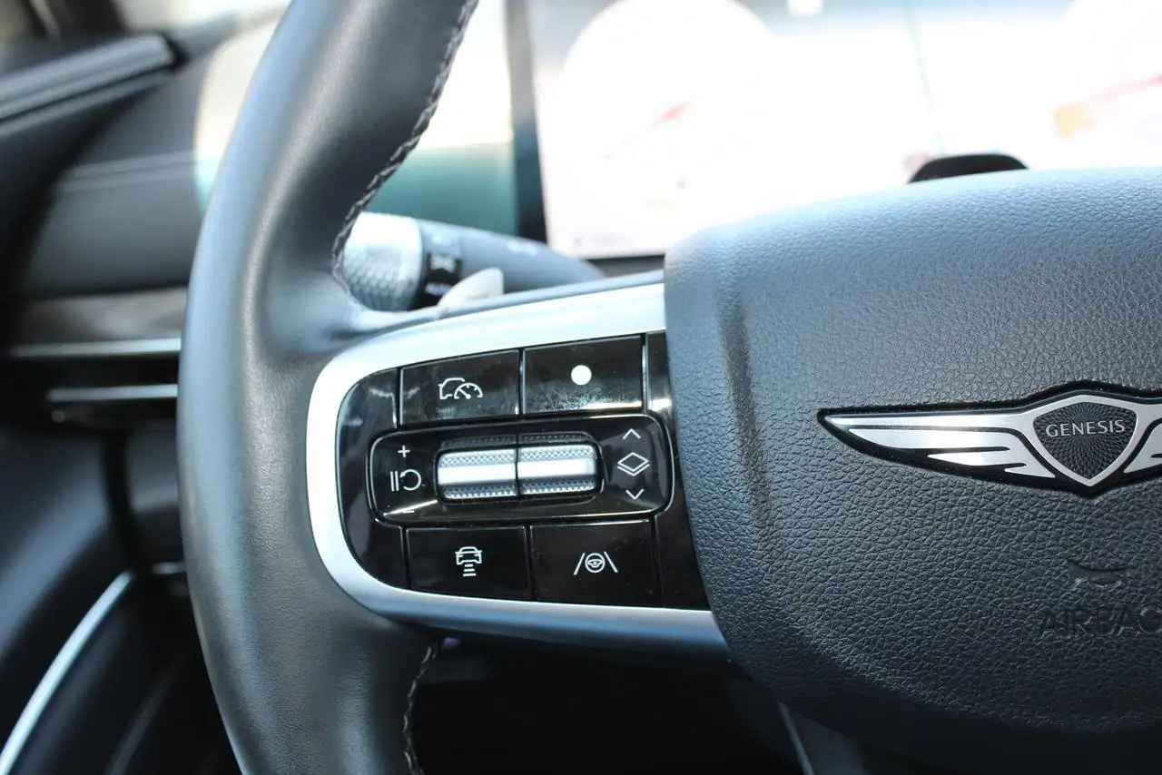 Genesis GV80 снимка Genesis GV80