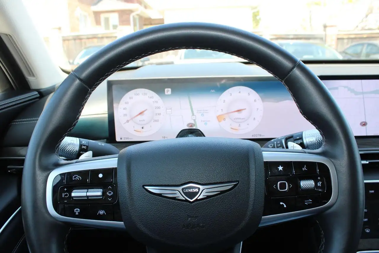 Genesis GV80 снимка Genesis GV80