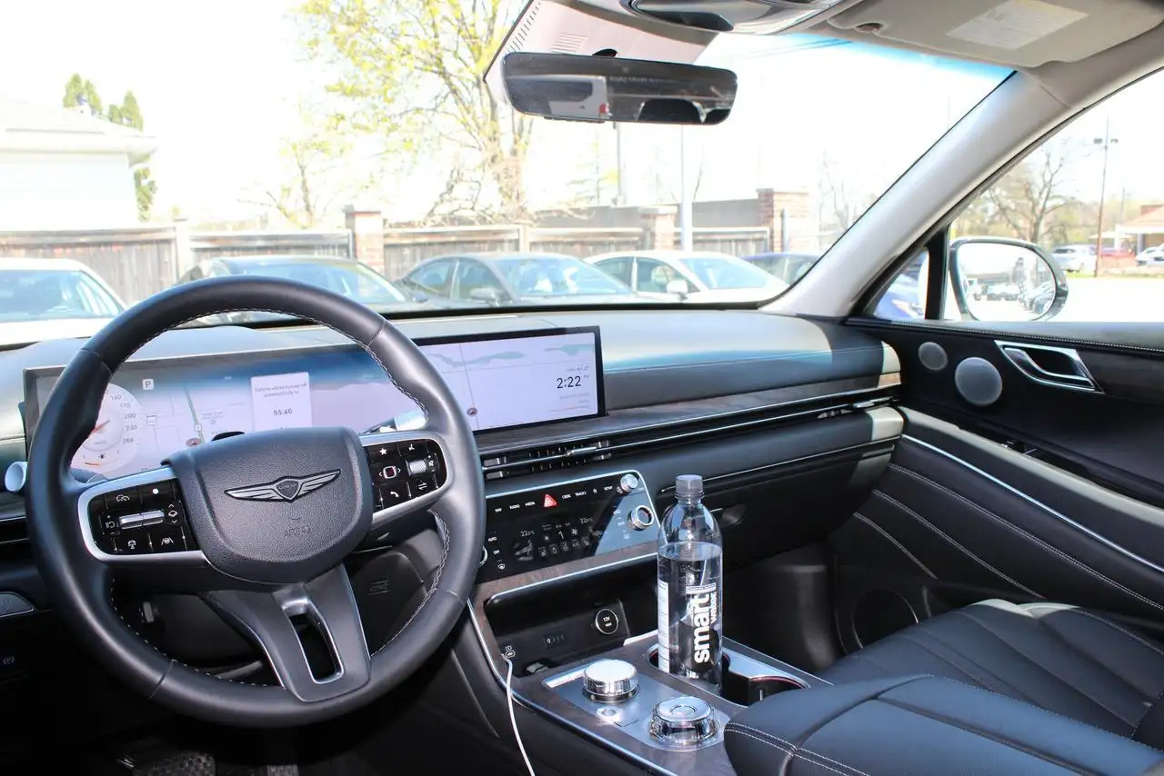 Genesis GV80 снимка Genesis GV80
