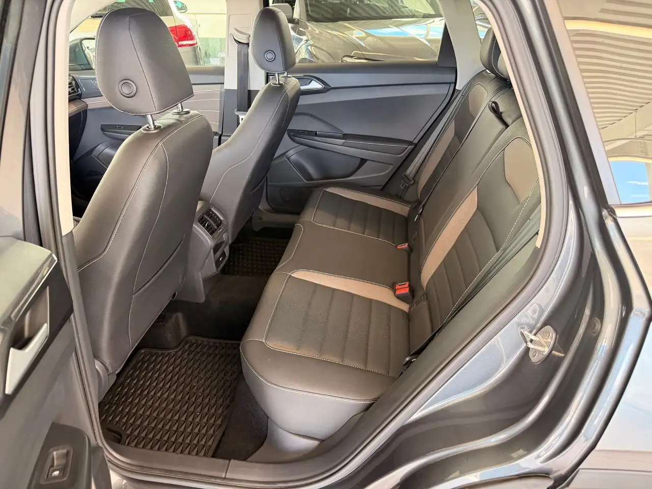 Volkswagen Taos снимка Volkswagen Taos