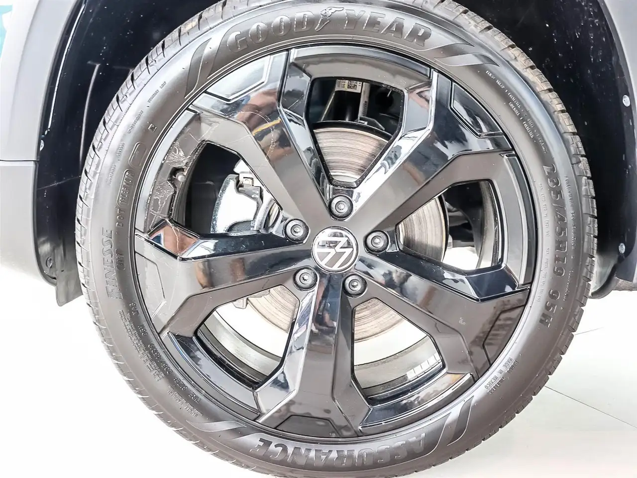 Volkswagen Taos снимка Volkswagen Taos