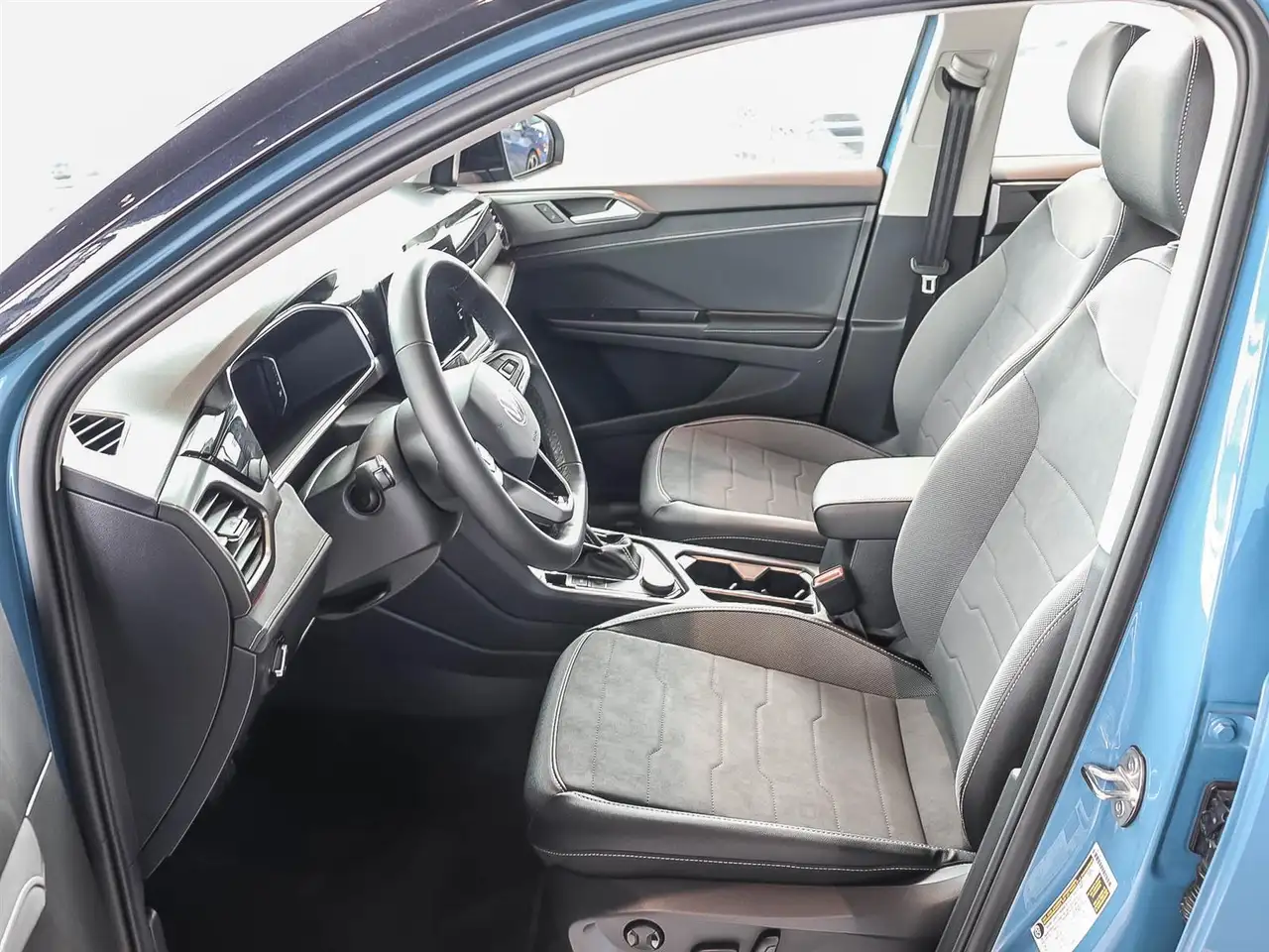 Volkswagen Taos снимка Volkswagen Taos
