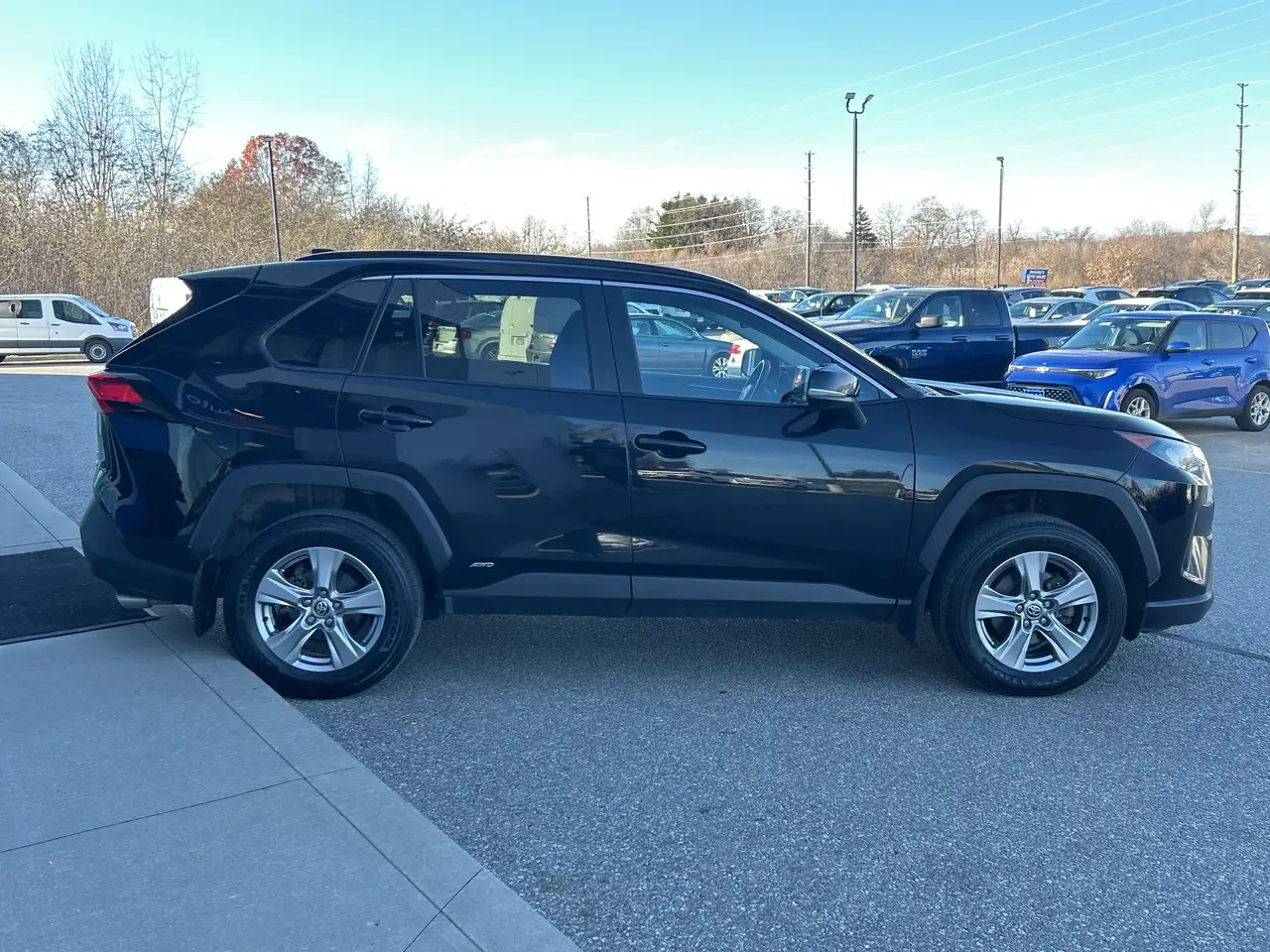 Toyota RAV 4 снимка Toyota RAV 4
