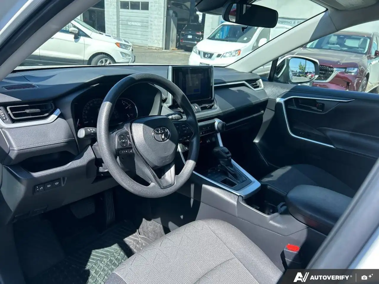 Toyota RAV 4 снимка Toyota RAV 4