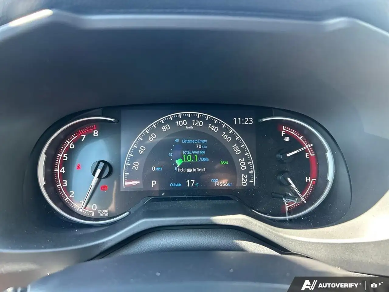 Toyota RAV 4 снимка Toyota RAV 4