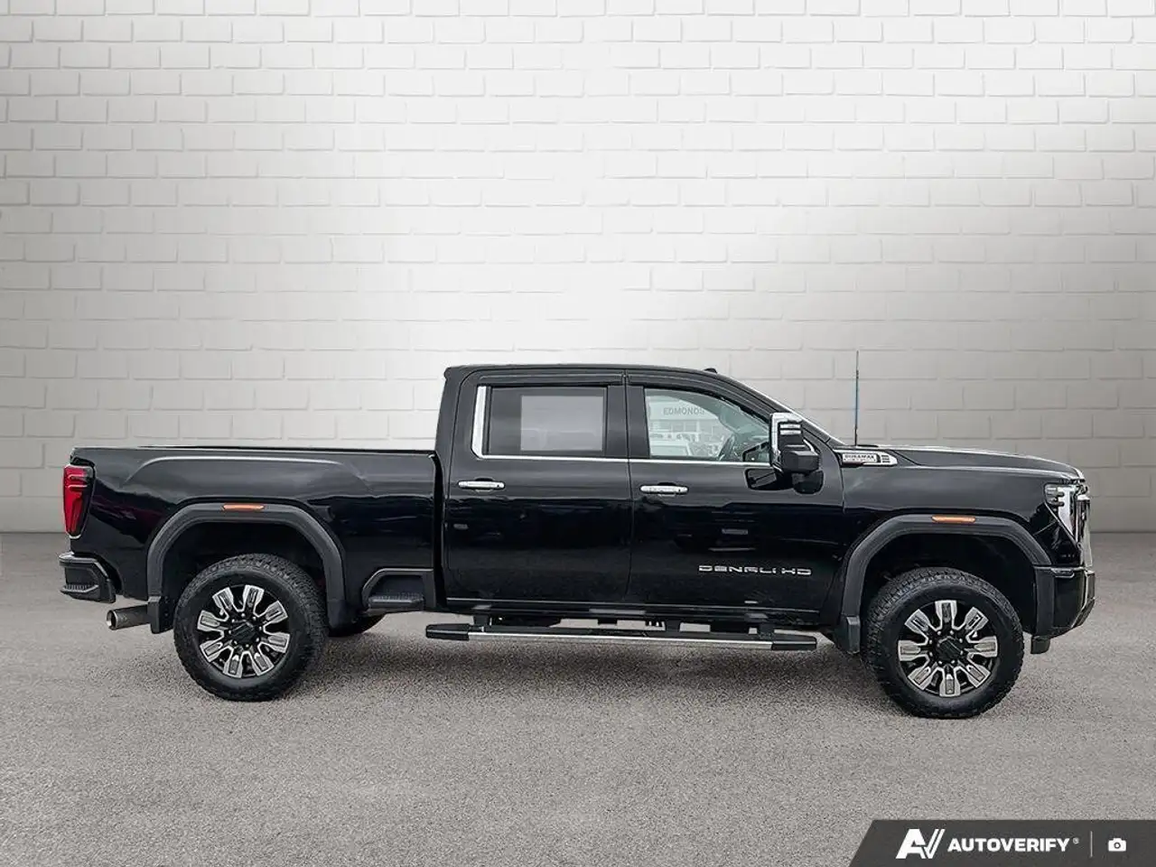 GMC Sierra 2500HD снимка GMC Sierra 2500HD