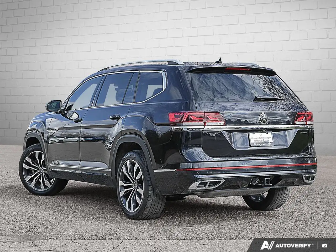Volkswagen Atlas снимка Volkswagen Atlas