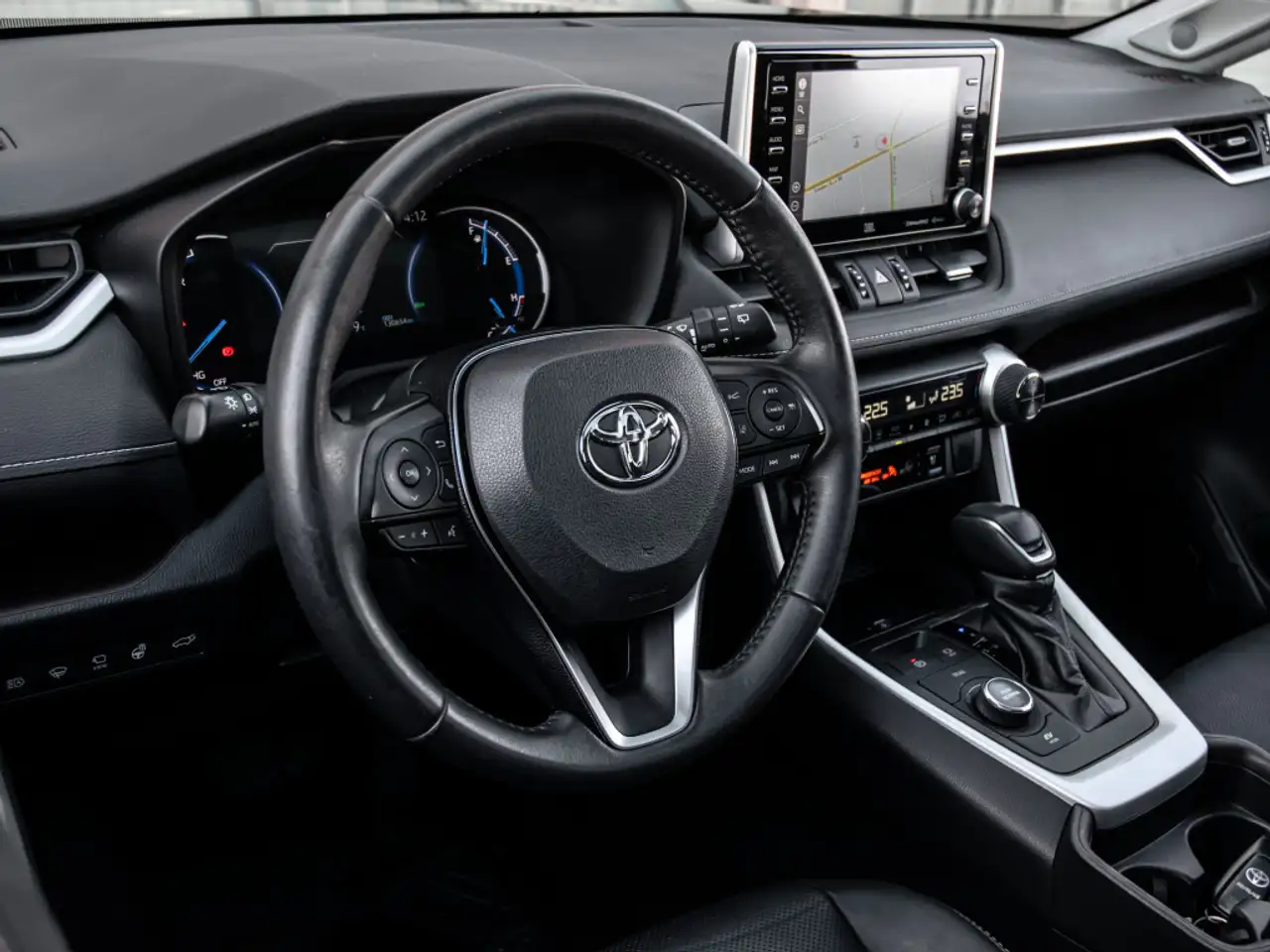 Toyota RAV 4 photo Toyota RAV 4