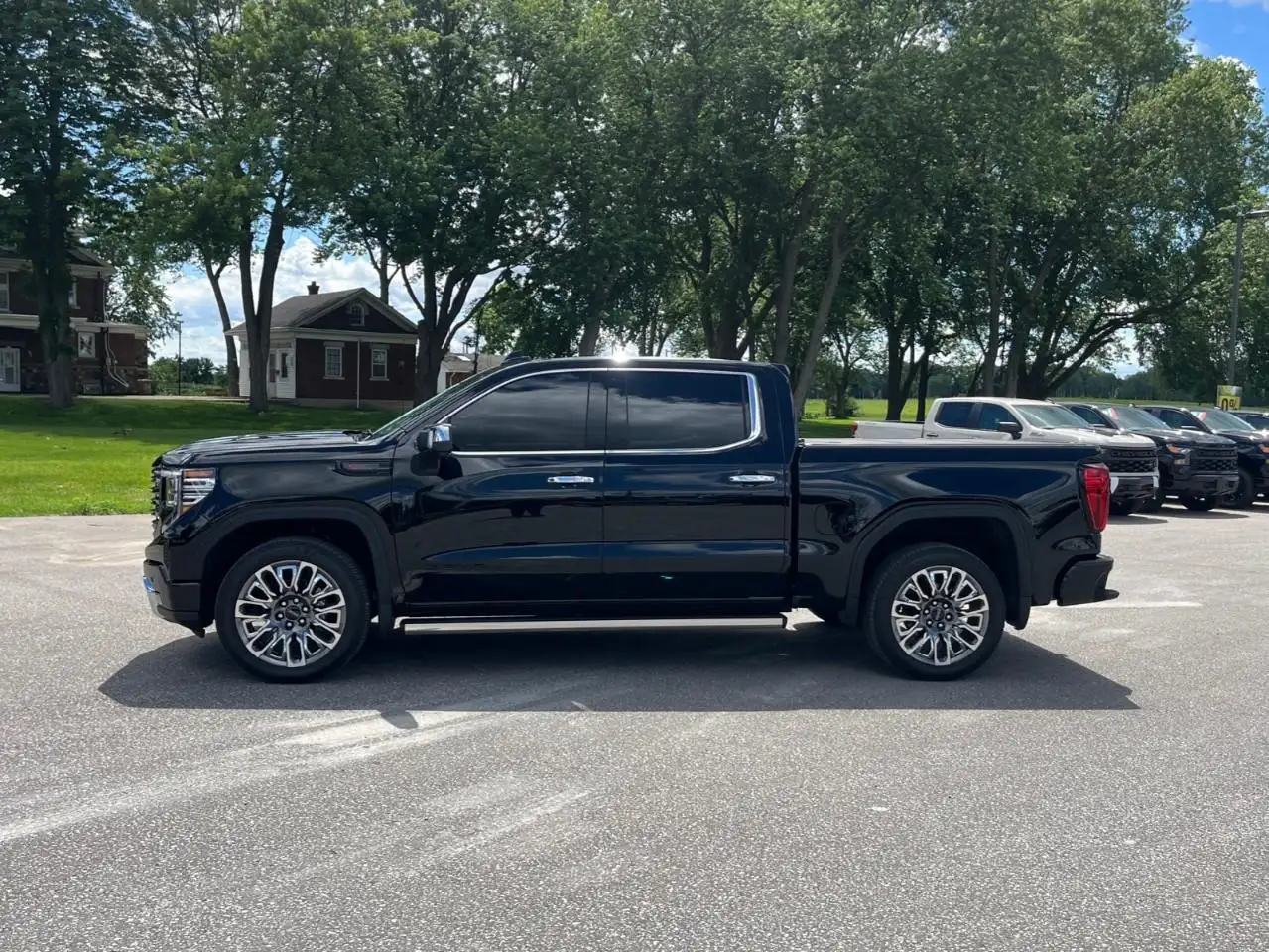 GMC Sierra 1500 снимка GMC Sierra 1500