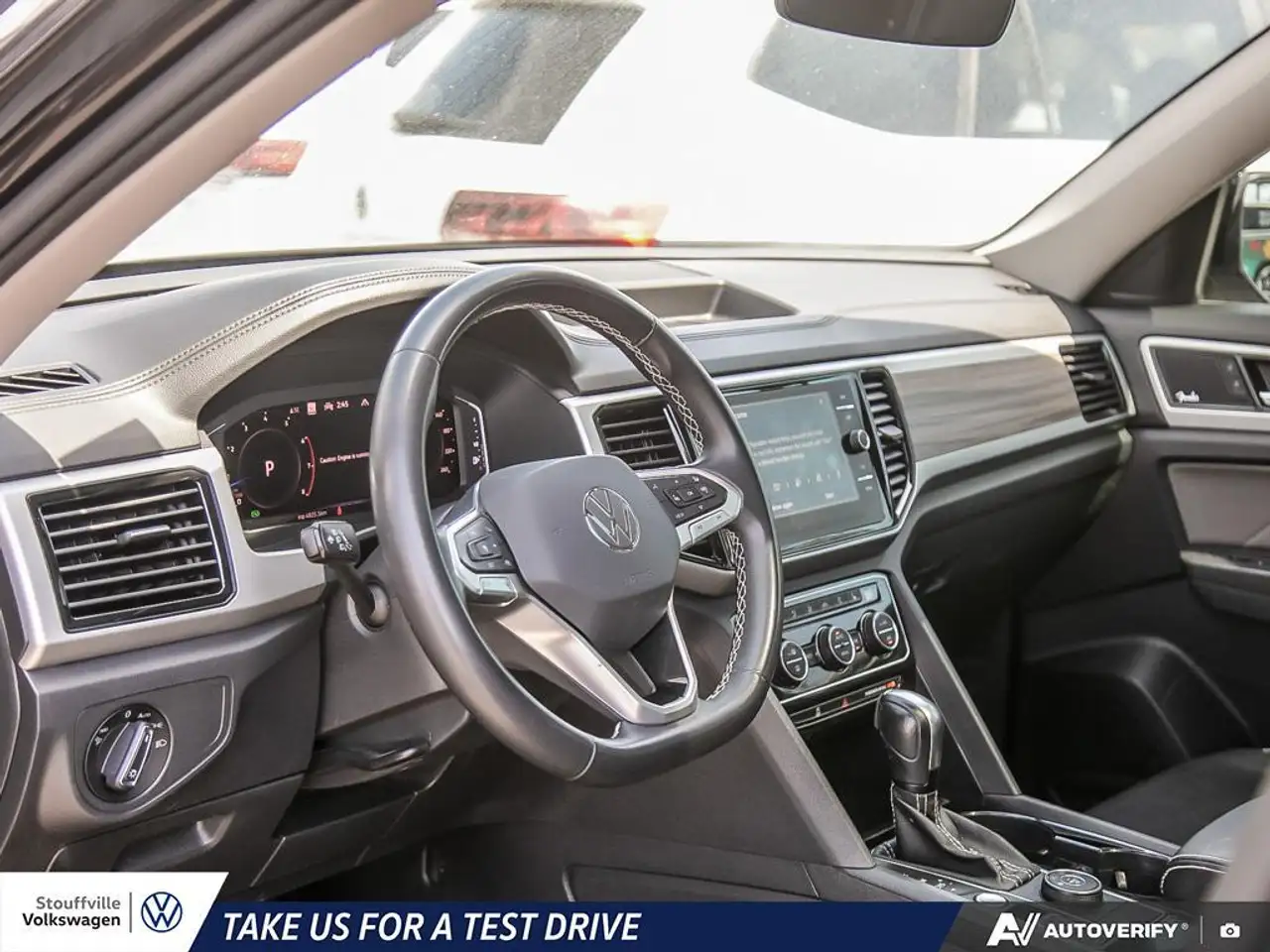 Volkswagen Atlas photo Volkswagen Atlas