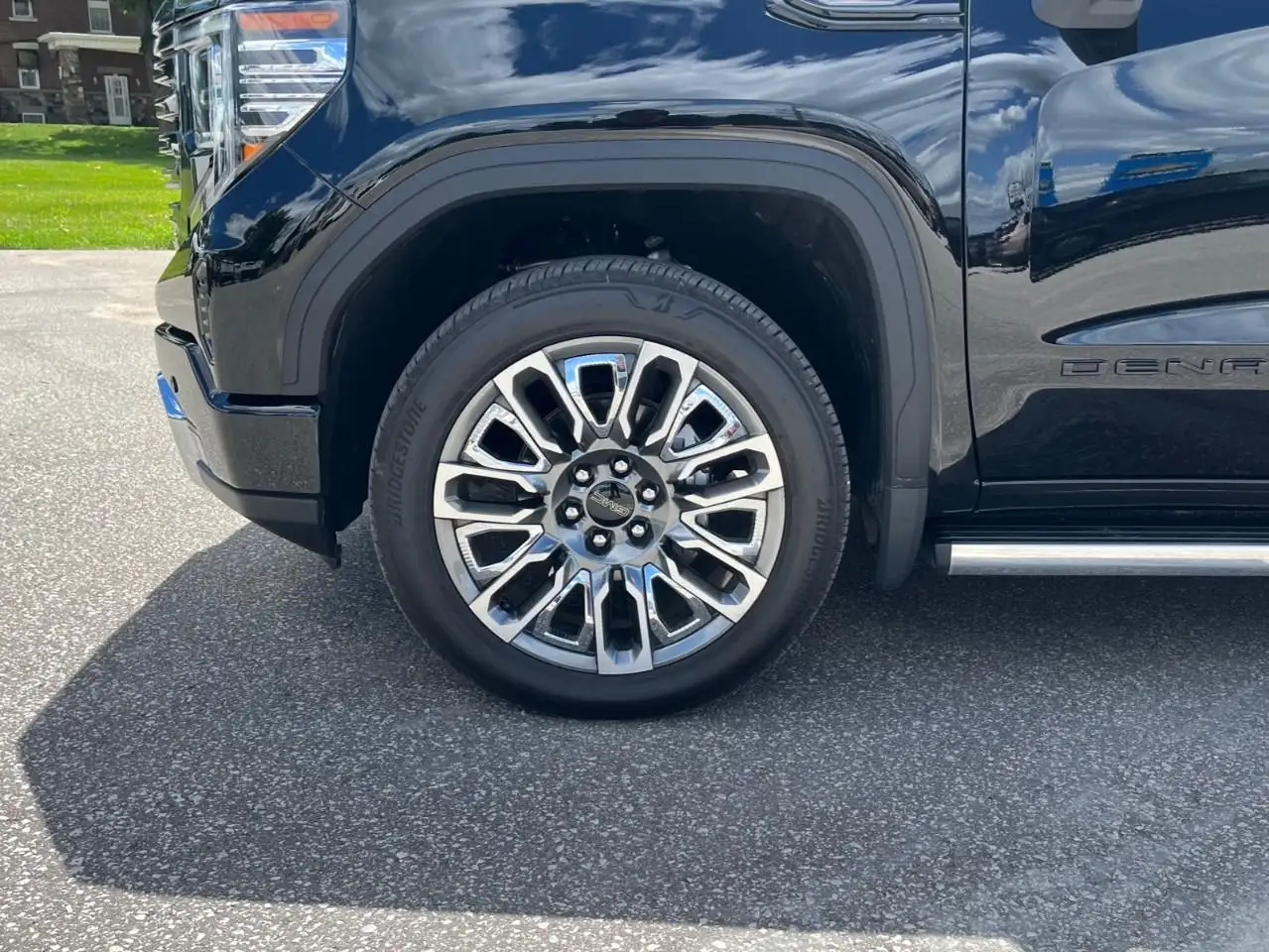 GMC Sierra 1500 снимка GMC Sierra 1500