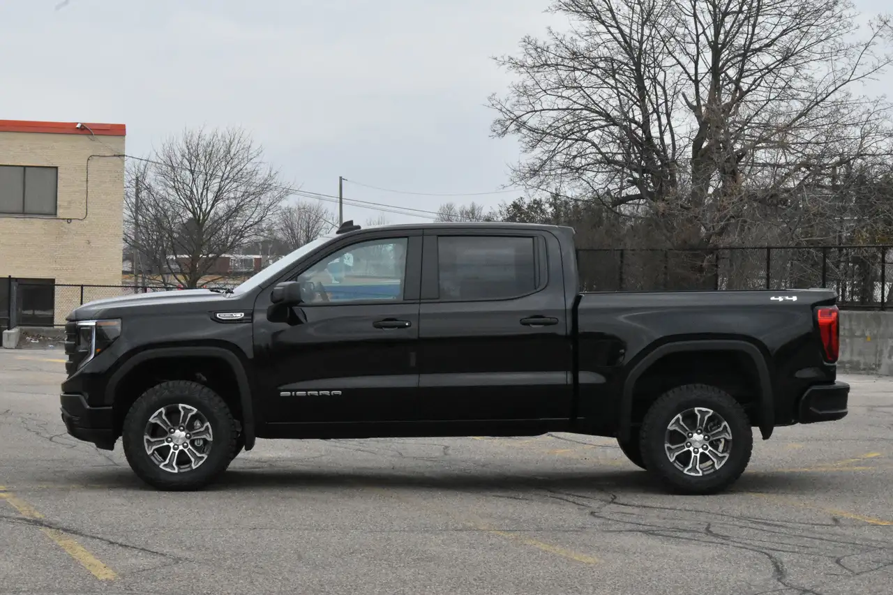 GMC Sierra 1500 photo GMC Sierra 1500