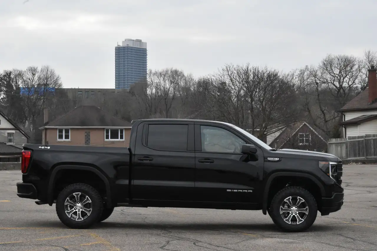 GMC Sierra 1500 photo GMC Sierra 1500