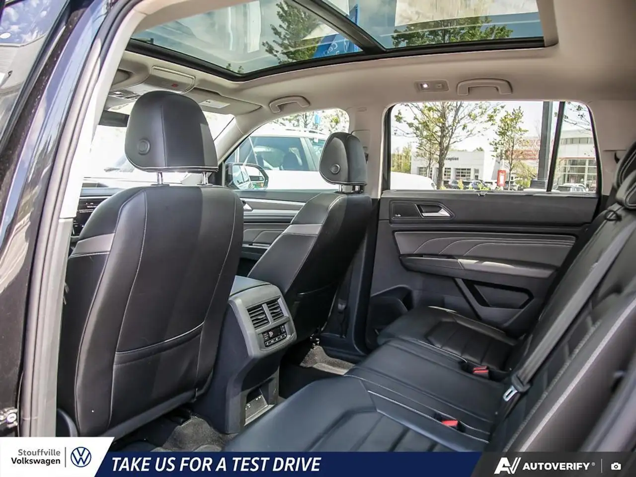 Volkswagen Atlas photo Volkswagen Atlas