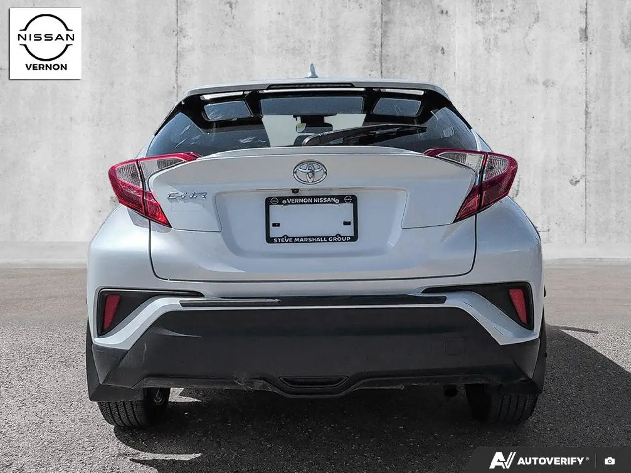 Toyota C-HR fotografie Toyota C-HR