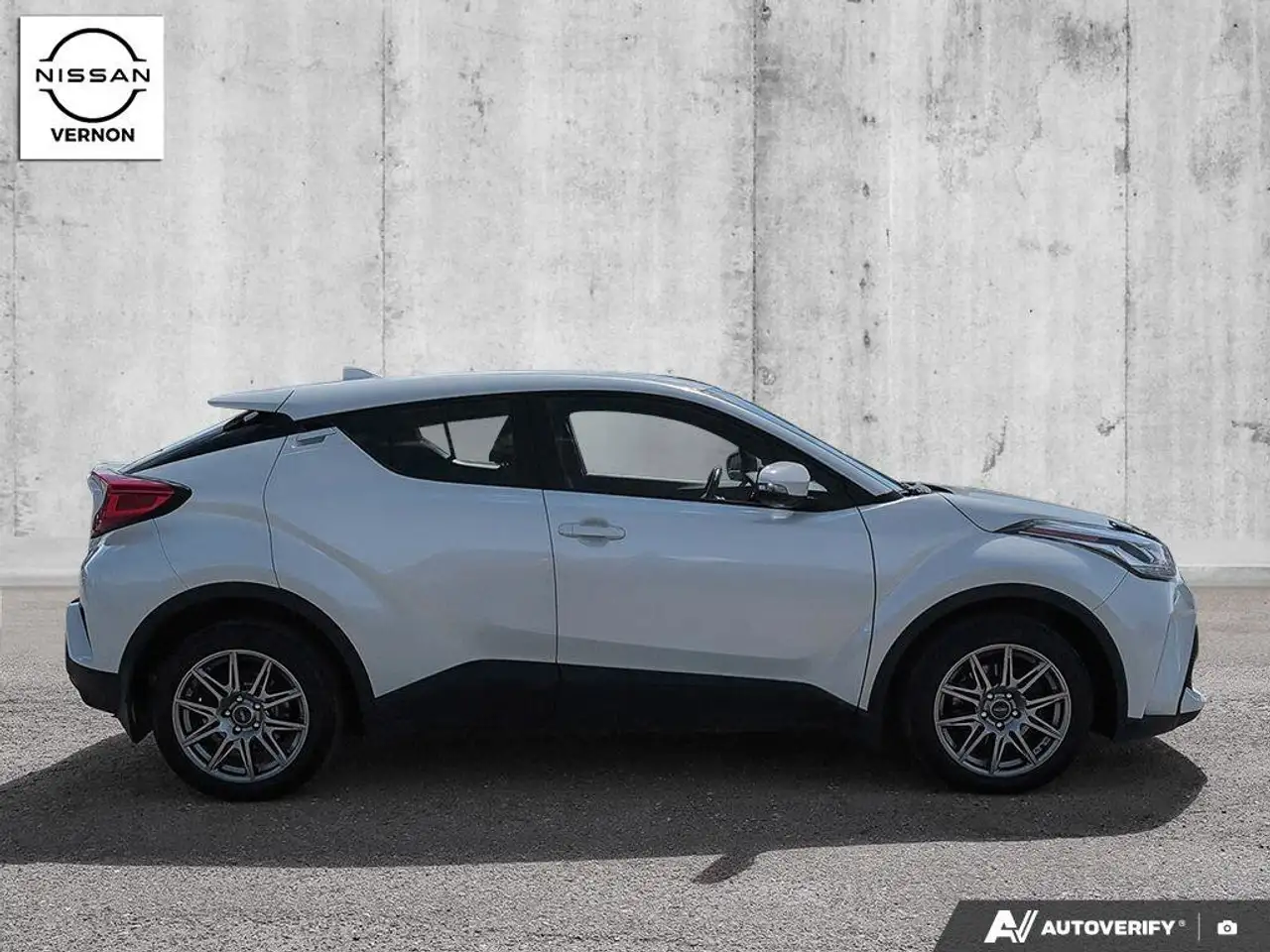 Toyota C-HR fotografie Toyota C-HR