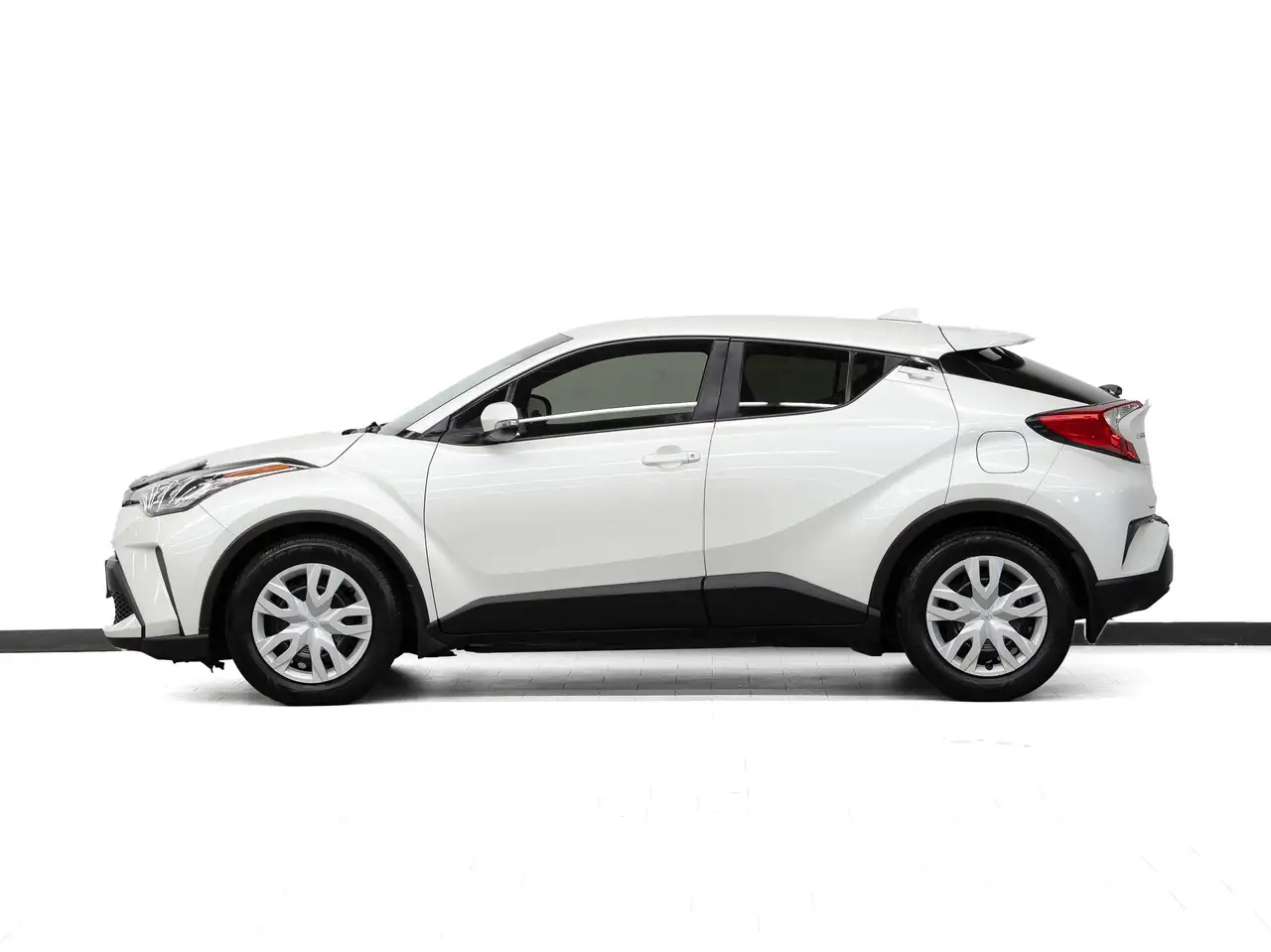 Toyota C-HR photo Toyota C-HR
