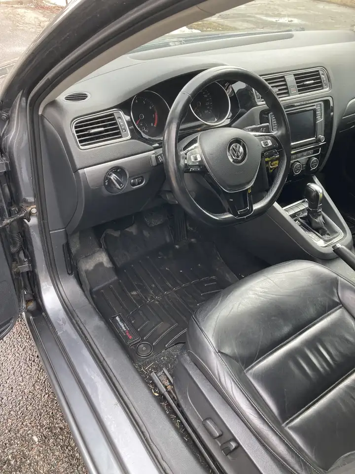 Volkswagen Jetta photo Volkswagen Jetta