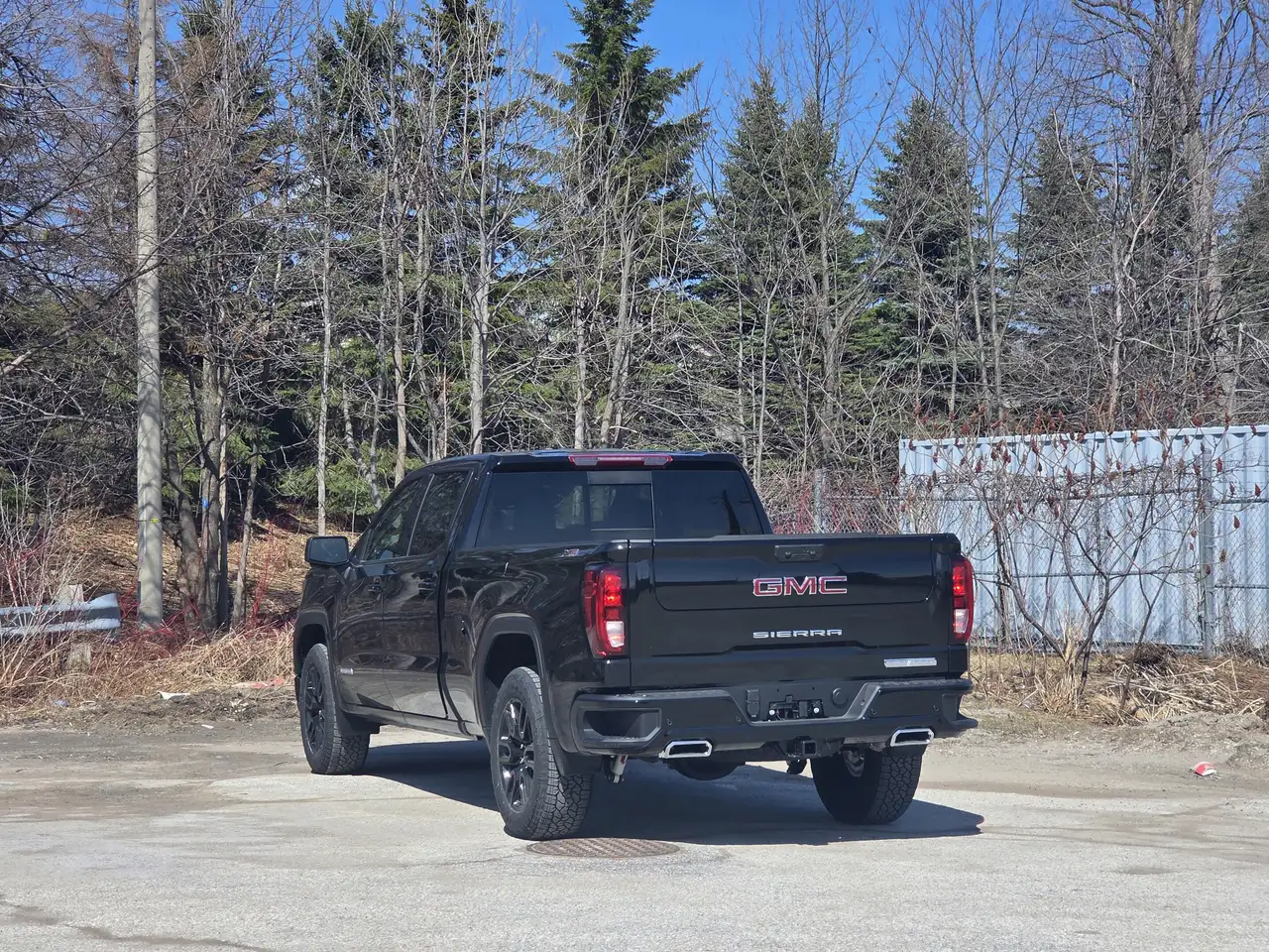 GMC Sierra 1500 снимка GMC Sierra 1500