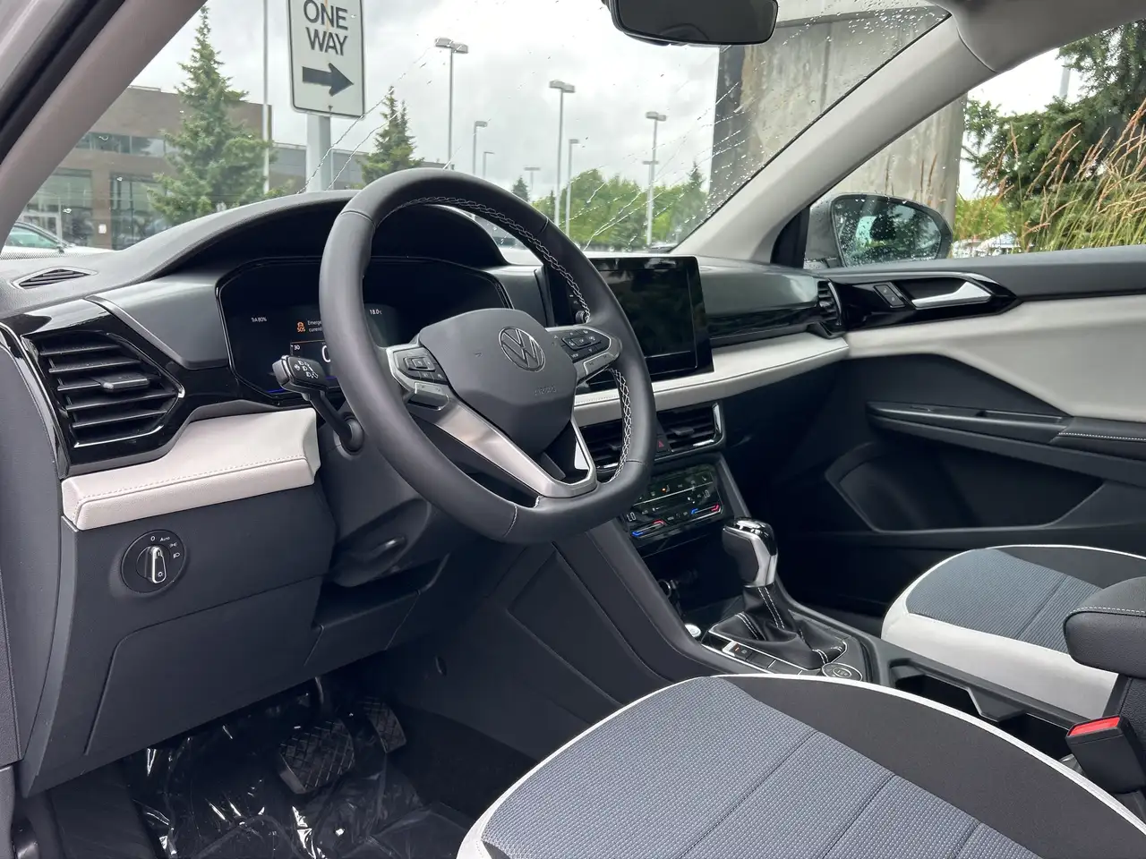 Volkswagen Taos снимка Volkswagen Taos