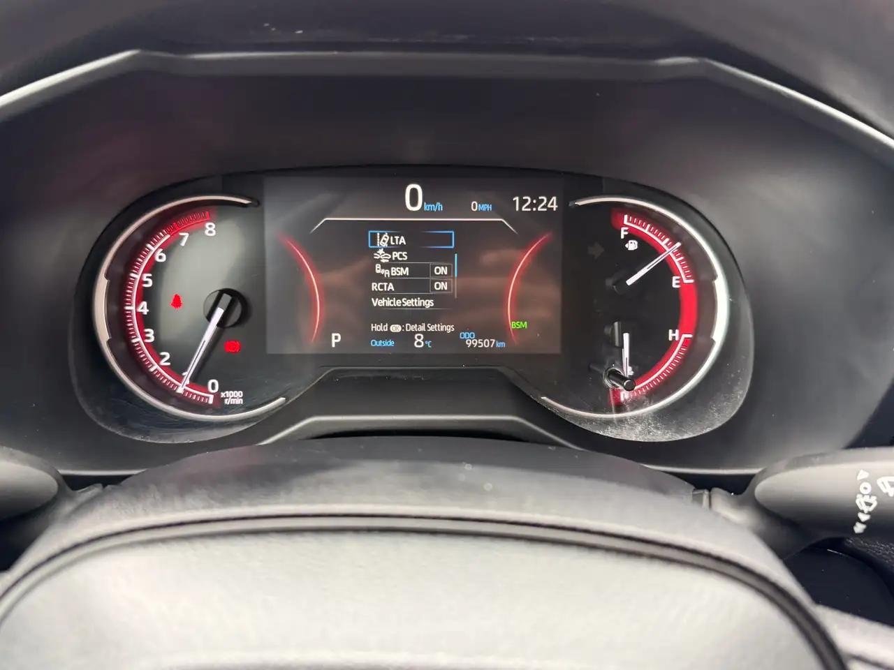 Toyota RAV 4 снимка Toyota RAV 4