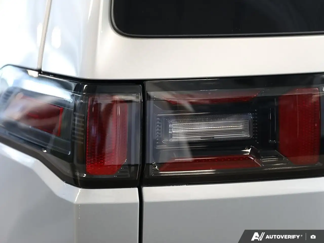 Jeep Cherokee photo Jeep Cherokee