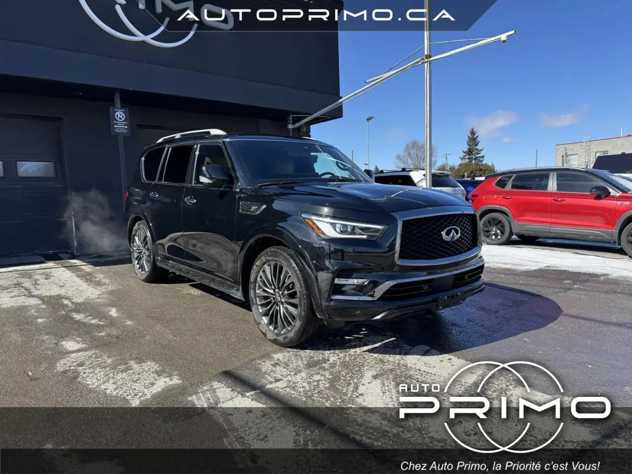 Infiniti QX80 снимка Infiniti QX80