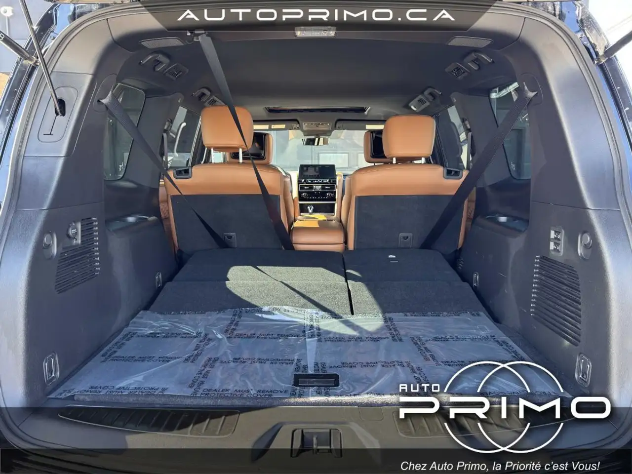 Infiniti QX80 снимка Infiniti QX80