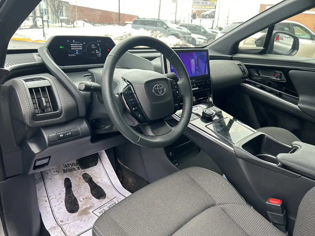 Toyota bZ4X снимка Toyota bZ4X