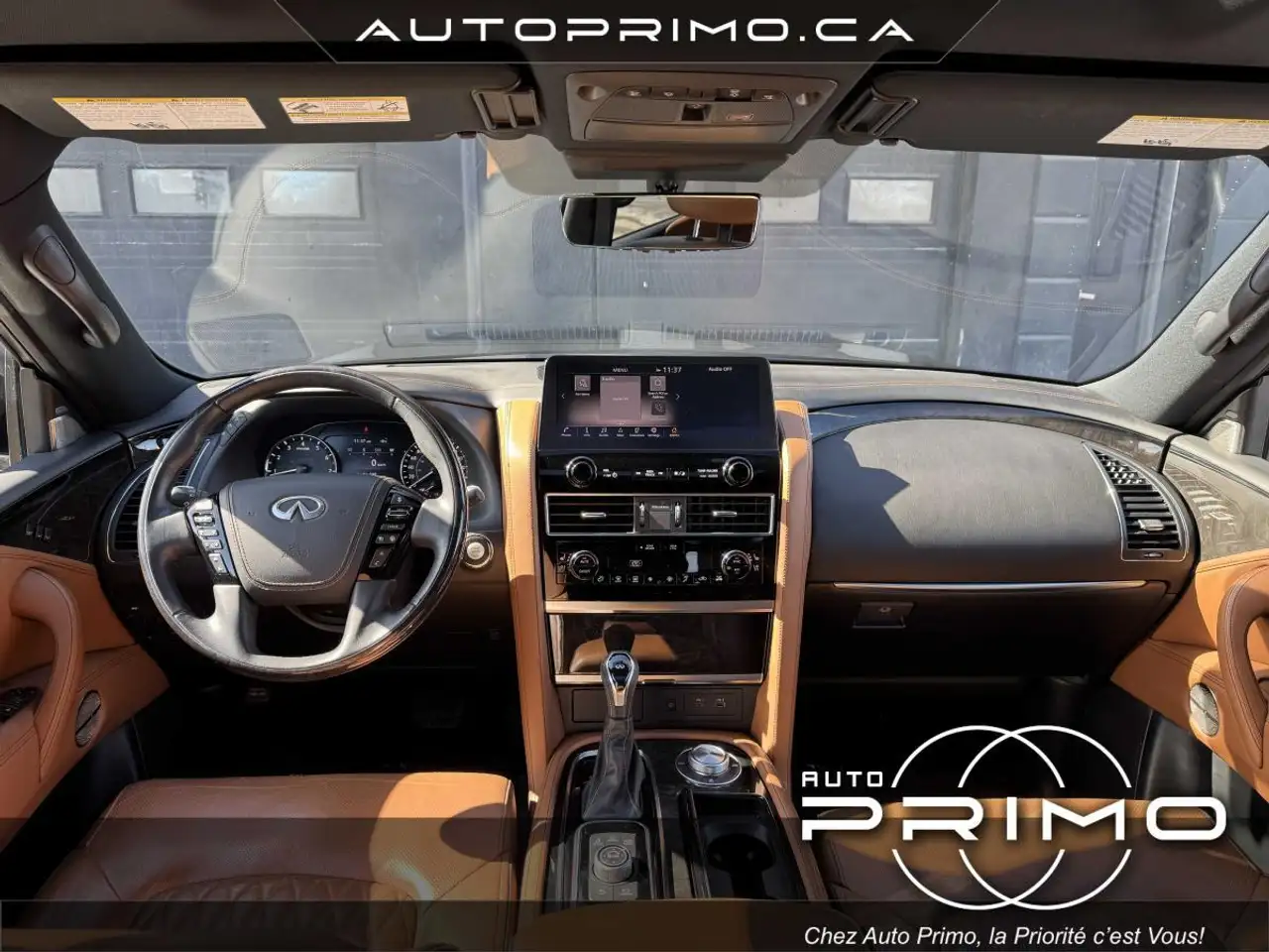 Infiniti QX80 снимка Infiniti QX80
