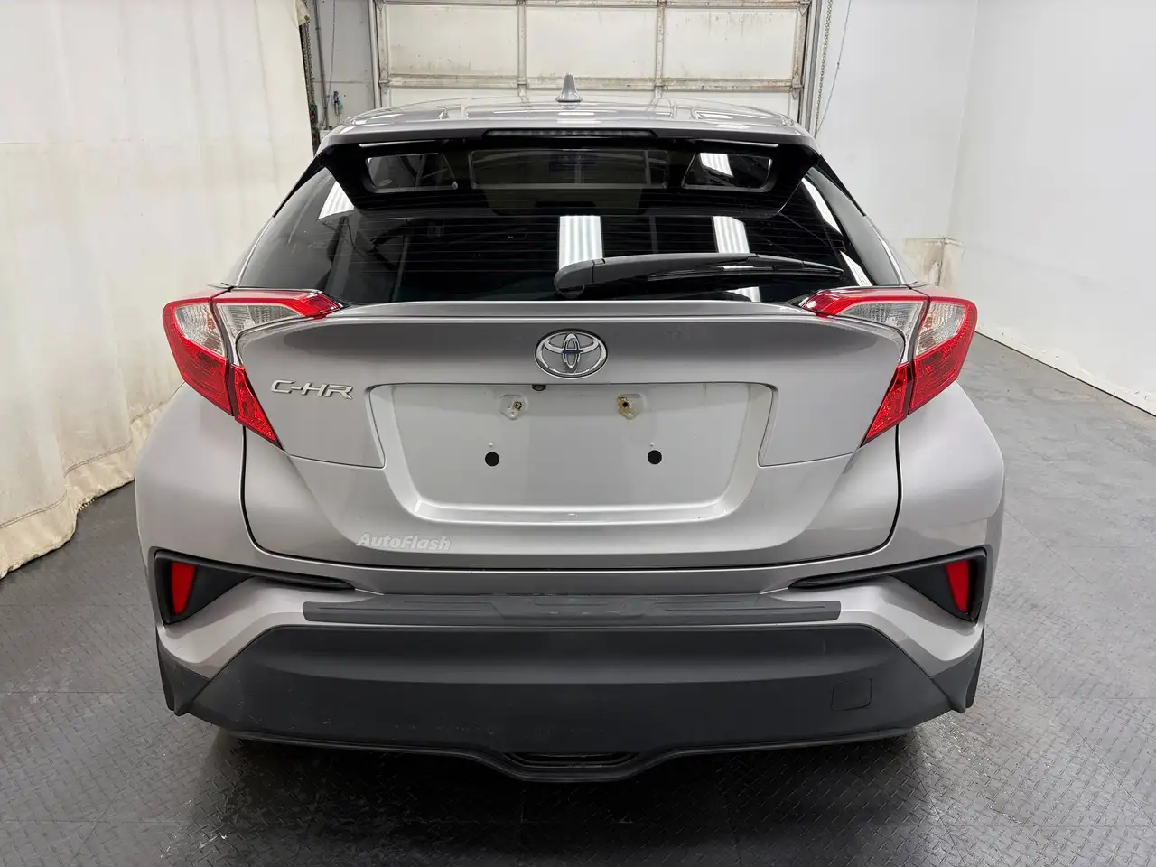 Toyota C-HR fotografie Toyota C-HR
