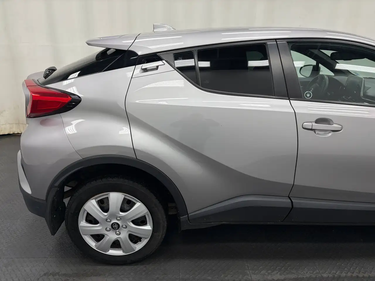 Toyota C-HR fotografie Toyota C-HR