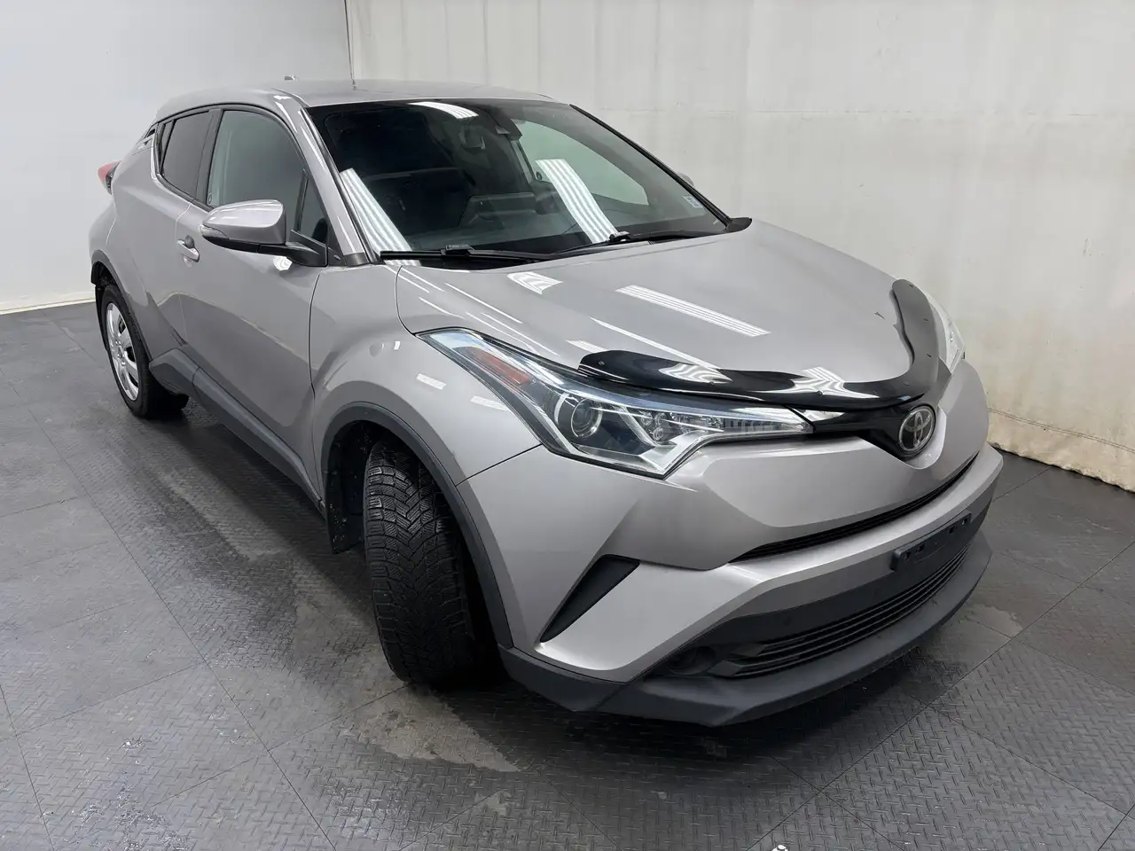 Toyota C-HR fotografie Toyota C-HR