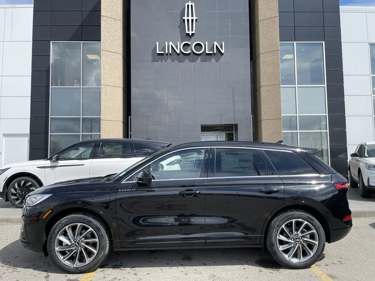 Lincoln Corsair снимка Lincoln Corsair