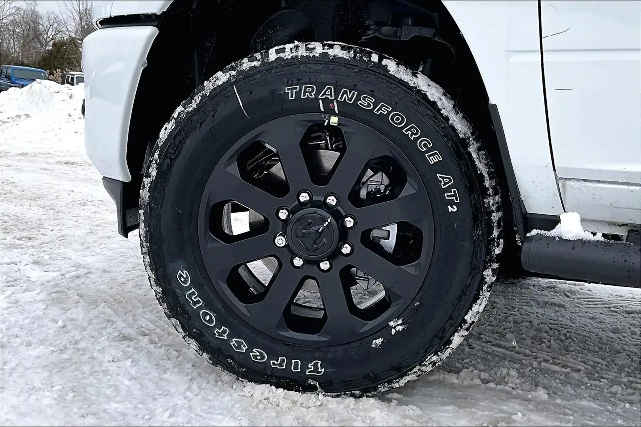 RAM 2500 снимка RAM 2500