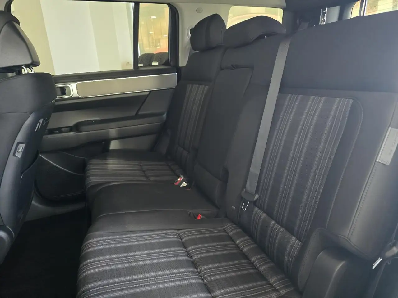 Hyundai SANTA FE снимка Hyundai SANTA FE