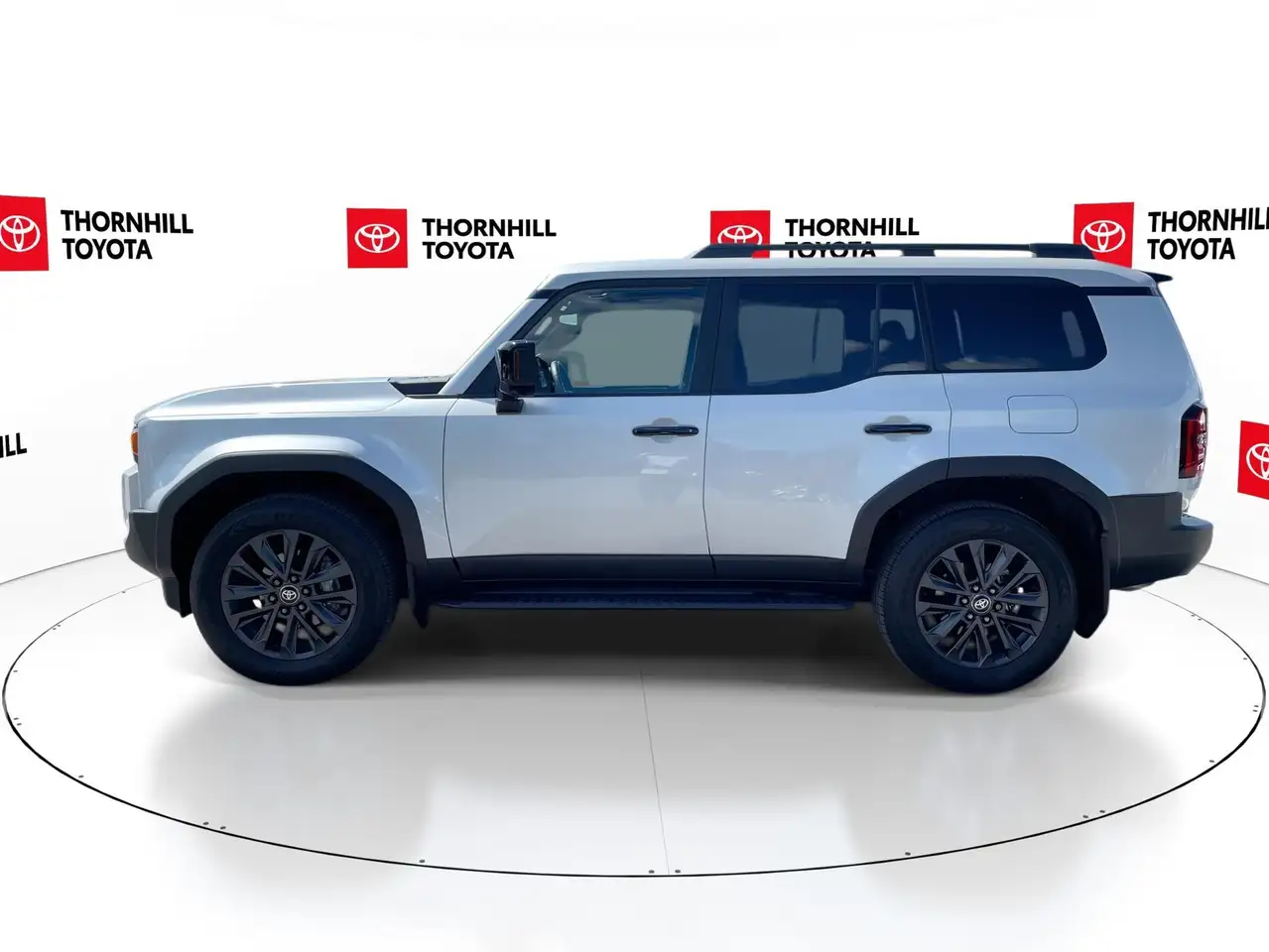 Toyota Land Cruiser снимка Toyota Land Cruiser