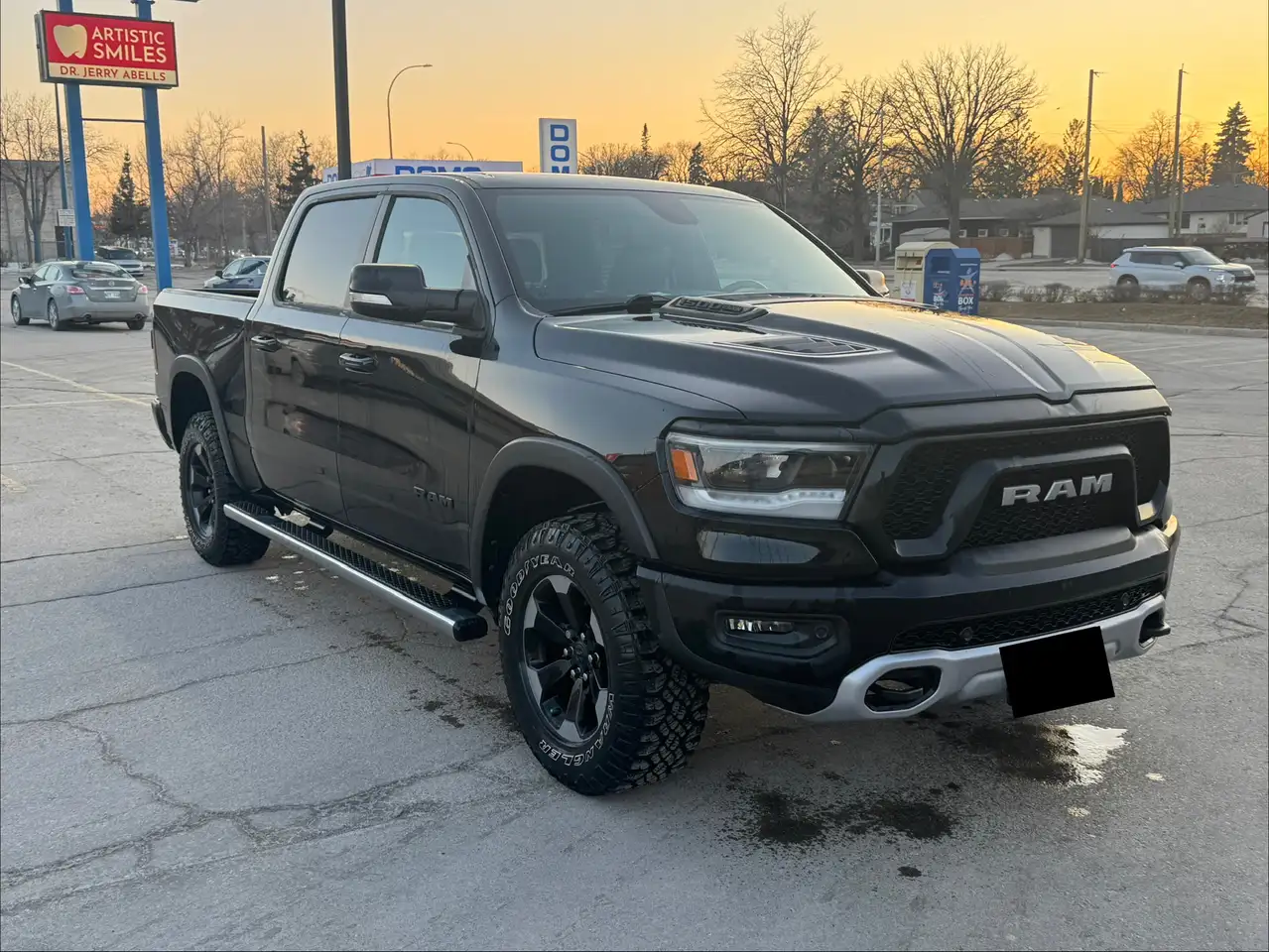 RAM 1500 снимка RAM 1500
