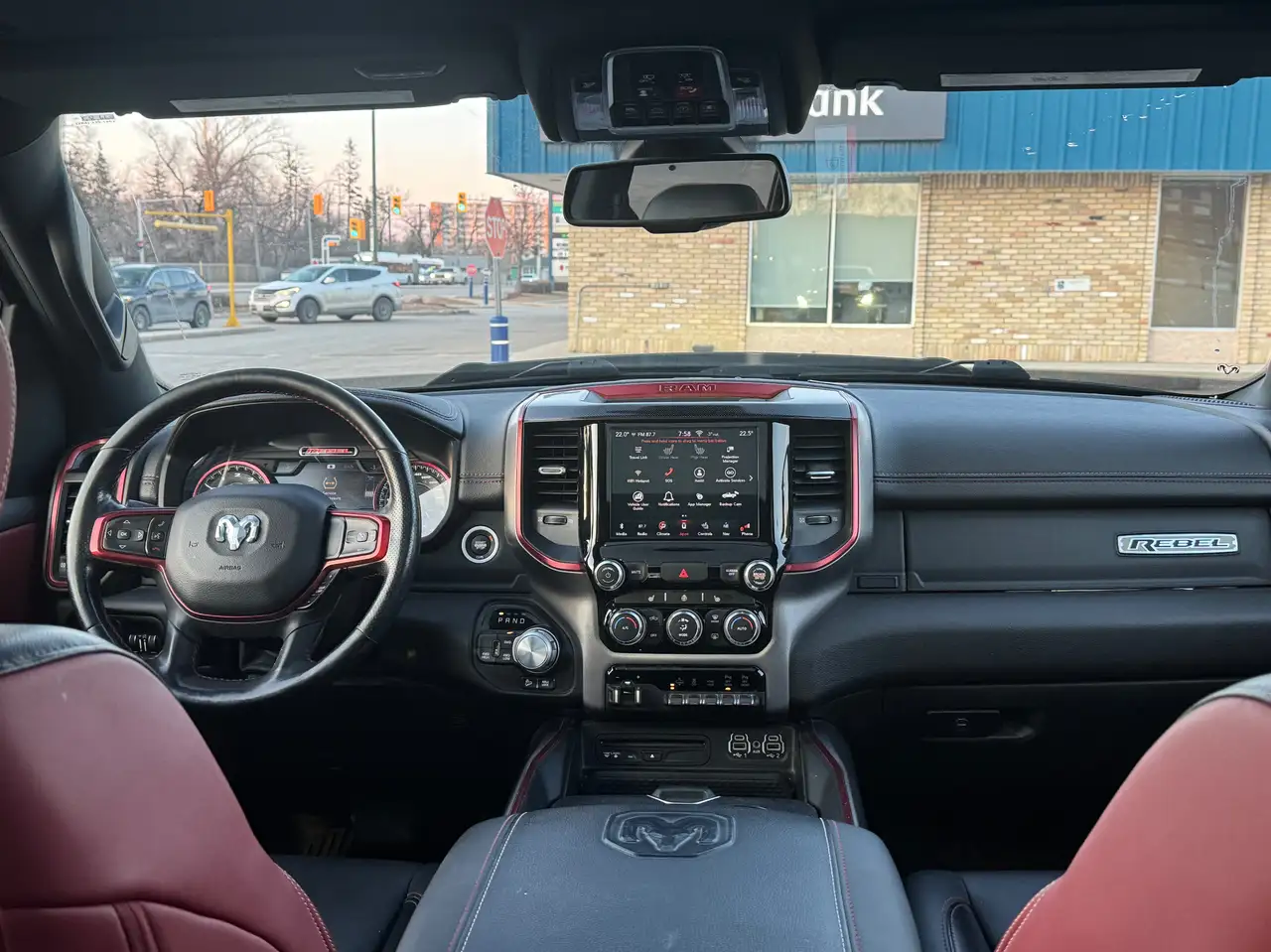 RAM 1500 снимка RAM 1500