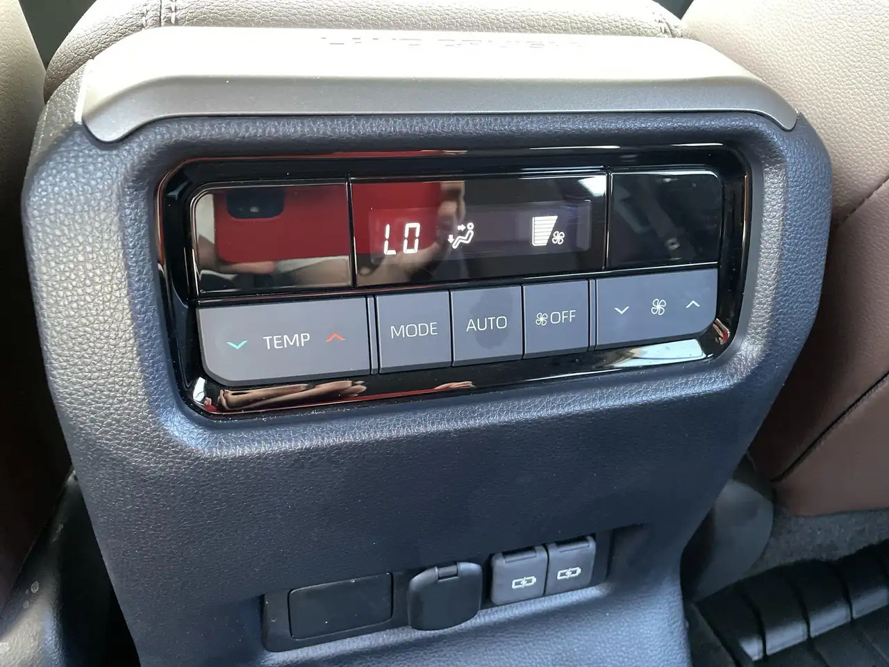 Toyota Land Cruiser снимка Toyota Land Cruiser