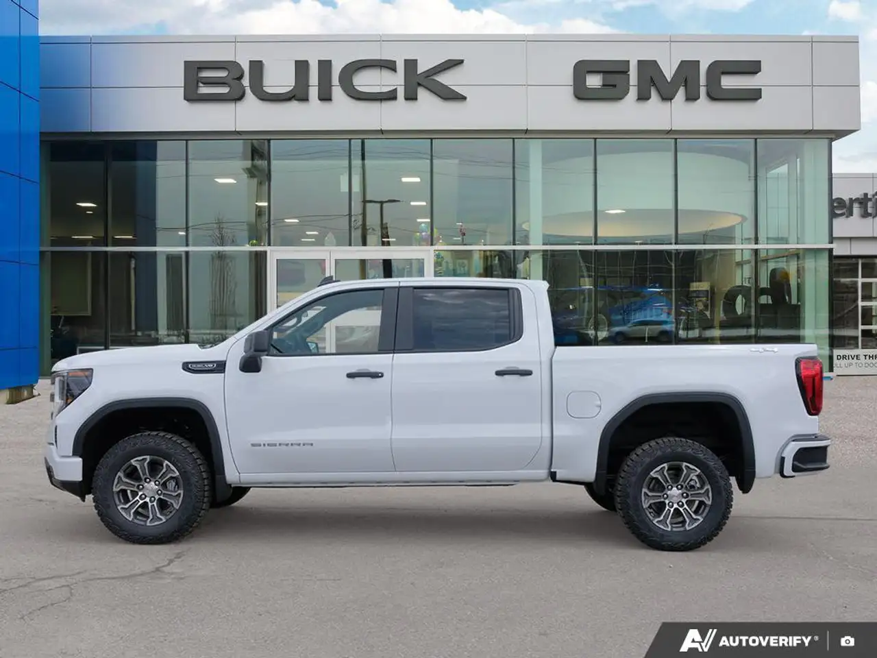 GMC Sierra 1500 photo GMC Sierra 1500