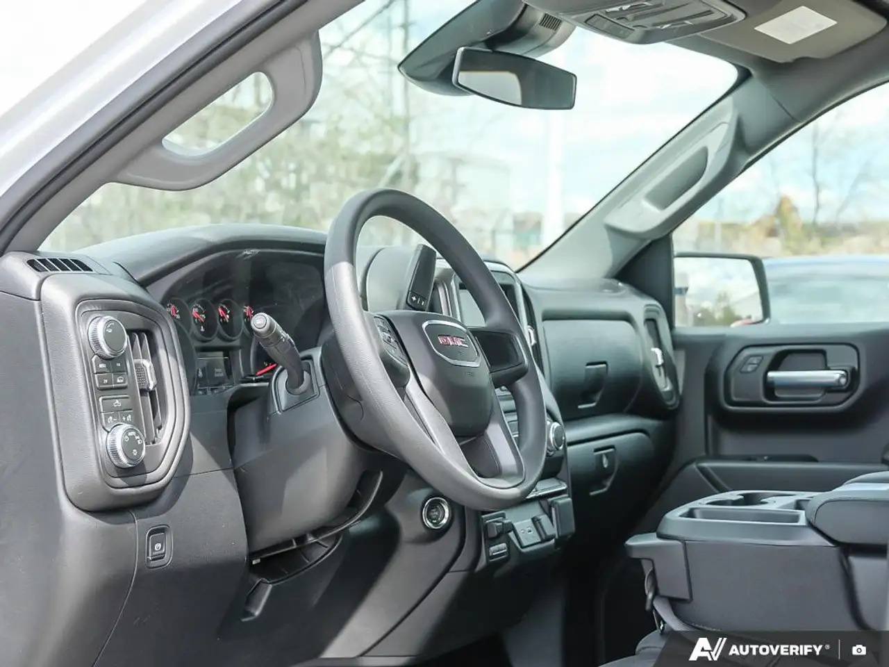 GMC Sierra 1500 photo GMC Sierra 1500