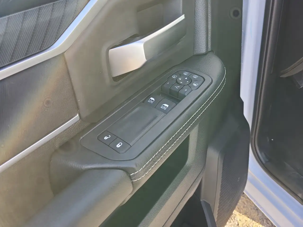 RAM 3500 photo RAM 3500